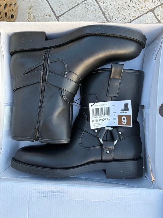 Dolce Vita Shoes - Dolce Vita Biker Boots Black Moto Side Zipper Low Block Heel Size 9